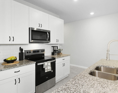 5766 Se Edgewater Circle - Photo Thumbnail 7