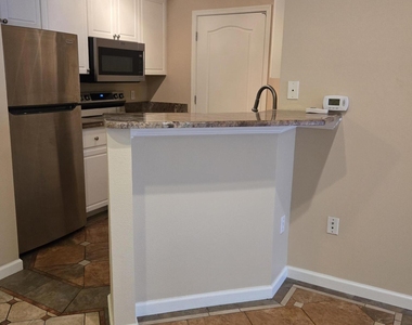 1701 E Colter Street - Photo Thumbnail 7