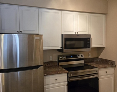 1701 E Colter Street - Photo Thumbnail 11