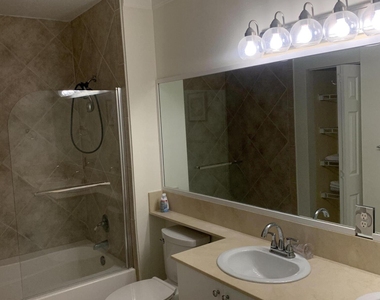 806 E Windward Way - Photo Thumbnail 27