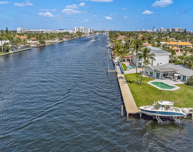 35 Castle Harbor Isle Drive - Photo Thumbnail 1
