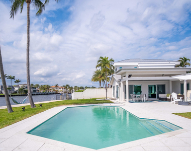 35 Castle Harbor Isle Drive - Photo Thumbnail 25