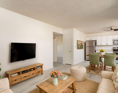 4224 E Canyon Trail -- - Photo Thumbnail 1
