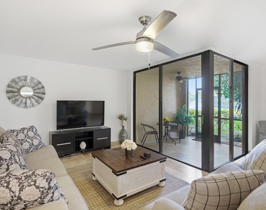 825 Egret Circle - Photo Thumbnail 18
