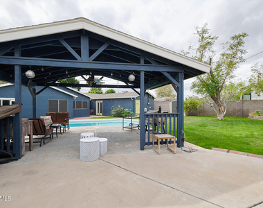 1708 E Montebello Avenue - Photo Thumbnail 32