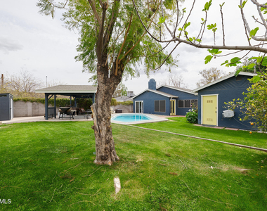1708 E Montebello Avenue - Photo Thumbnail 34