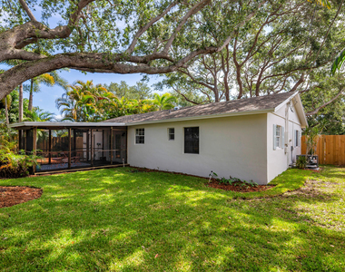 808 Iroquois Street - Photo Thumbnail 33