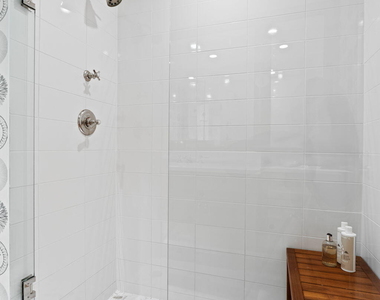 315 S Lake Drive - Photo Thumbnail 8