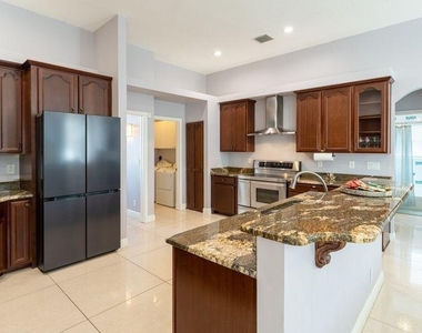 6138 Nw Ginger Lane - Photo Thumbnail 5