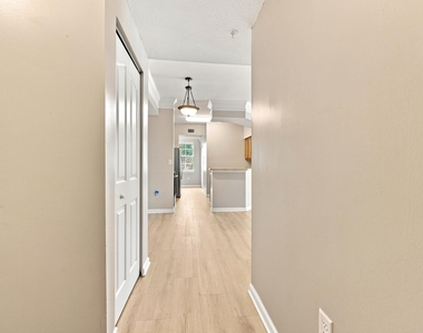 9825 Baywinds Drive - Photo Thumbnail 13