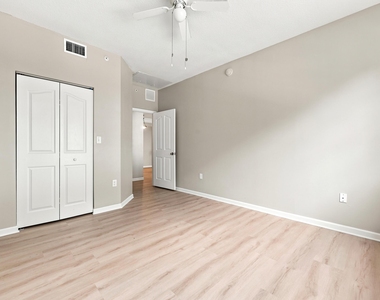 9825 Baywinds Drive - Photo Thumbnail 31