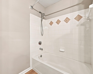 9825 Baywinds Drive - Photo Thumbnail 33