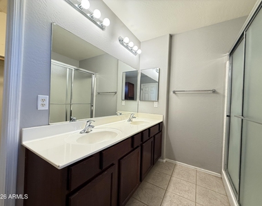 16015 N 30th Street - Photo Thumbnail 13