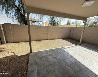 16015 N 30th Street - Photo Thumbnail 18