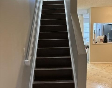 5380 Jubilee Way - Photo Thumbnail 9