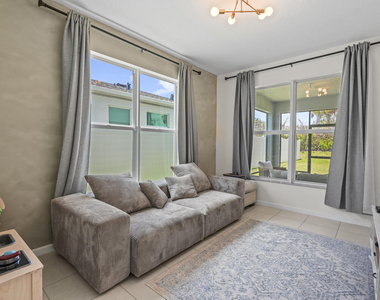 10700 Sw Gloriana Street - Photo Thumbnail 16