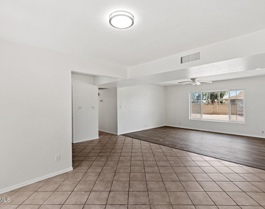 4503 W Bryce Lane - Photo Thumbnail 10