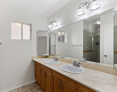 4503 W Bryce Lane - Photo Thumbnail 37