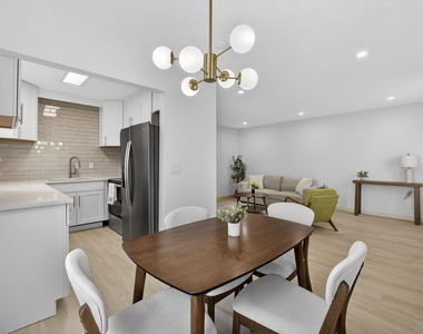 193 Easthampton I - Photo Thumbnail 13