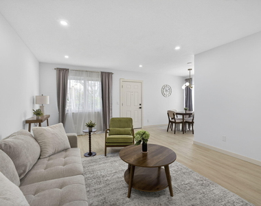 193 Easthampton I - Photo Thumbnail 11