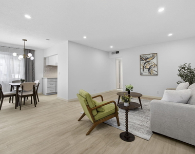 193 Easthampton I - Photo Thumbnail 8