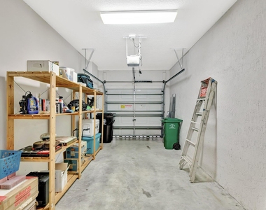 2061 Se Glen Ridge Drive - Photo Thumbnail 10