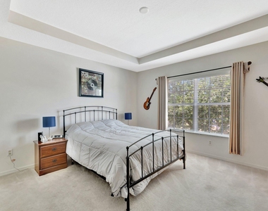 2061 Se Glen Ridge Drive - Photo Thumbnail 16