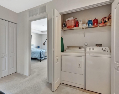 2061 Se Glen Ridge Drive - Photo Thumbnail 19