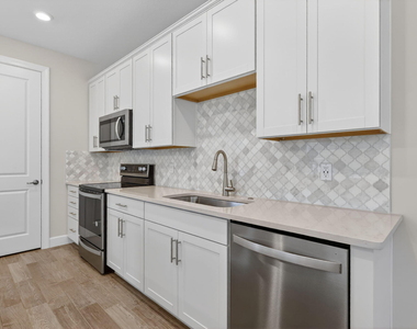 1887 Se Ocean Cove Way - Photo Thumbnail 13