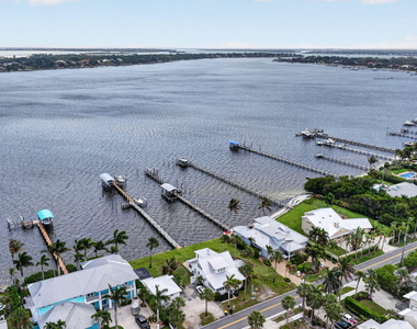 1887 Se Ocean Cove Way - Photo Thumbnail 58