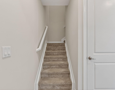 1887 Se Ocean Cove Way - Photo Thumbnail 20
