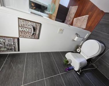 1141 Violet Terrace - Photo Thumbnail 11