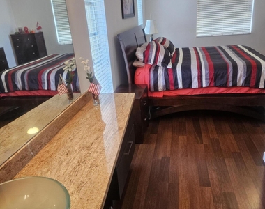 1141 Violet Terrace - Photo Thumbnail 15