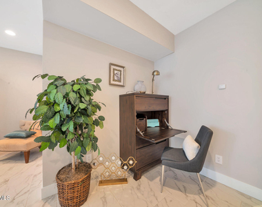 7550 E Osborn Road - Photo Thumbnail 12