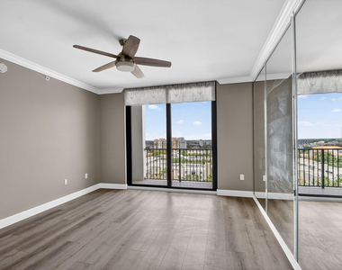 651 Okeechobee Boulevard - Photo Thumbnail 15