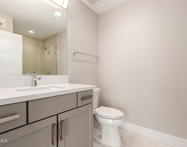 7550 E Osborn Road - Photo Thumbnail 12