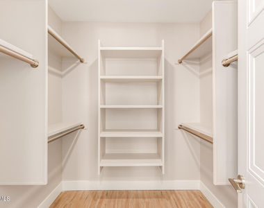 7550 E Osborn Road - Photo Thumbnail 10