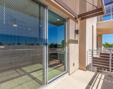 7550 E Osborn Road - Photo Thumbnail 19