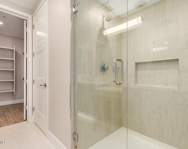 7550 E Osborn Road - Photo Thumbnail 8