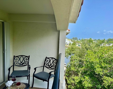 4404 Tuscany Way - Photo Thumbnail 17