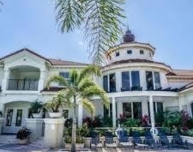 4404 Tuscany Way - Photo Thumbnail 25