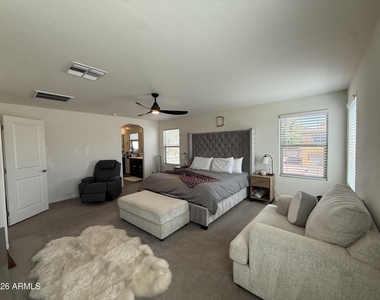 8804 W Jefferson Street - Photo Thumbnail 9