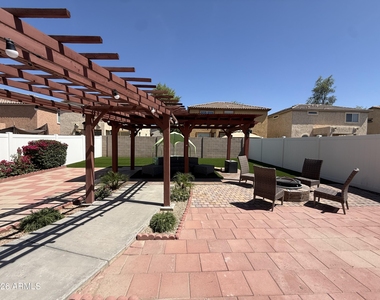8804 W Jefferson Street - Photo Thumbnail 25
