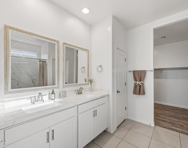 15540 W Smoketree Drive - Photo Thumbnail 21