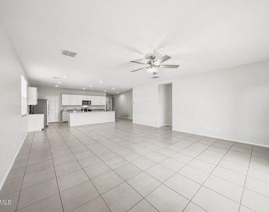 15540 W Smoketree Drive - Photo Thumbnail 12