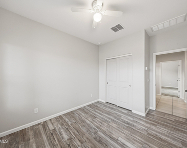 15540 W Smoketree Drive - Photo Thumbnail 16