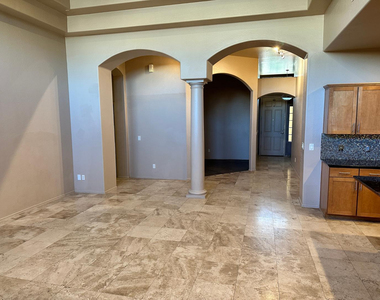 1026 W Euclid Avenue - Photo Thumbnail 3