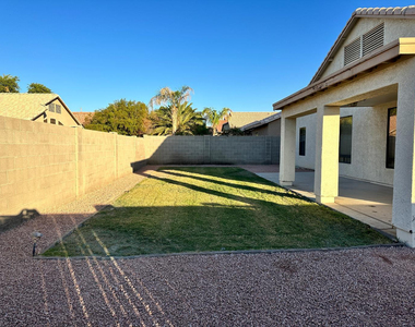 1026 W Euclid Avenue - Photo Thumbnail 19
