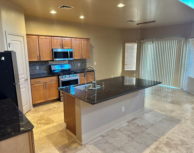 1026 W Euclid Avenue - Photo Thumbnail 1