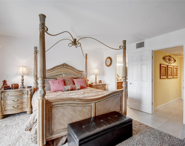 5555 N Ocean Boulevard - Photo Thumbnail 14